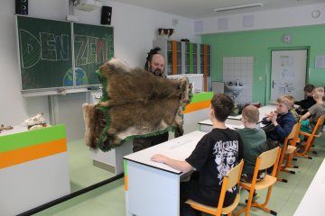 Základní škola v Mostech u Jablunkova oslavila Den Země ve znamení lesa