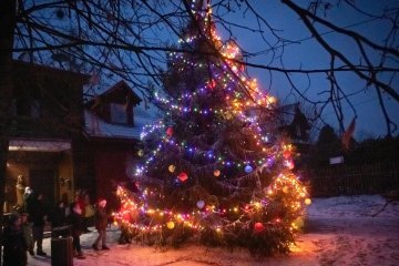 Vánoční besídka a rozsvícení obecního stromečku 6.12. 2024